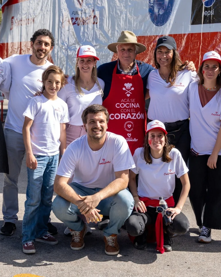 Instagram post from fundacioncorazoncitos. This post is in position 8.